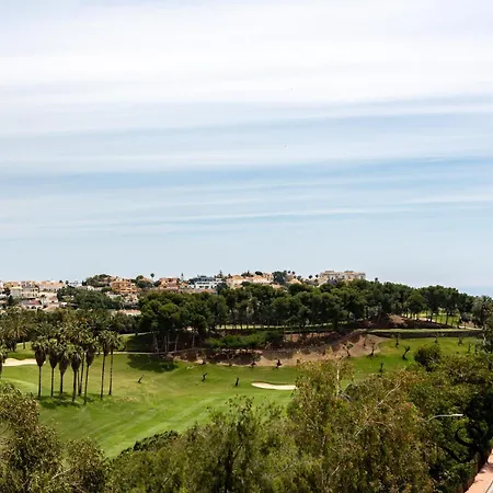Appartement Amazing Sea And Golf Course View 2br, Parking Pool Benalmádena